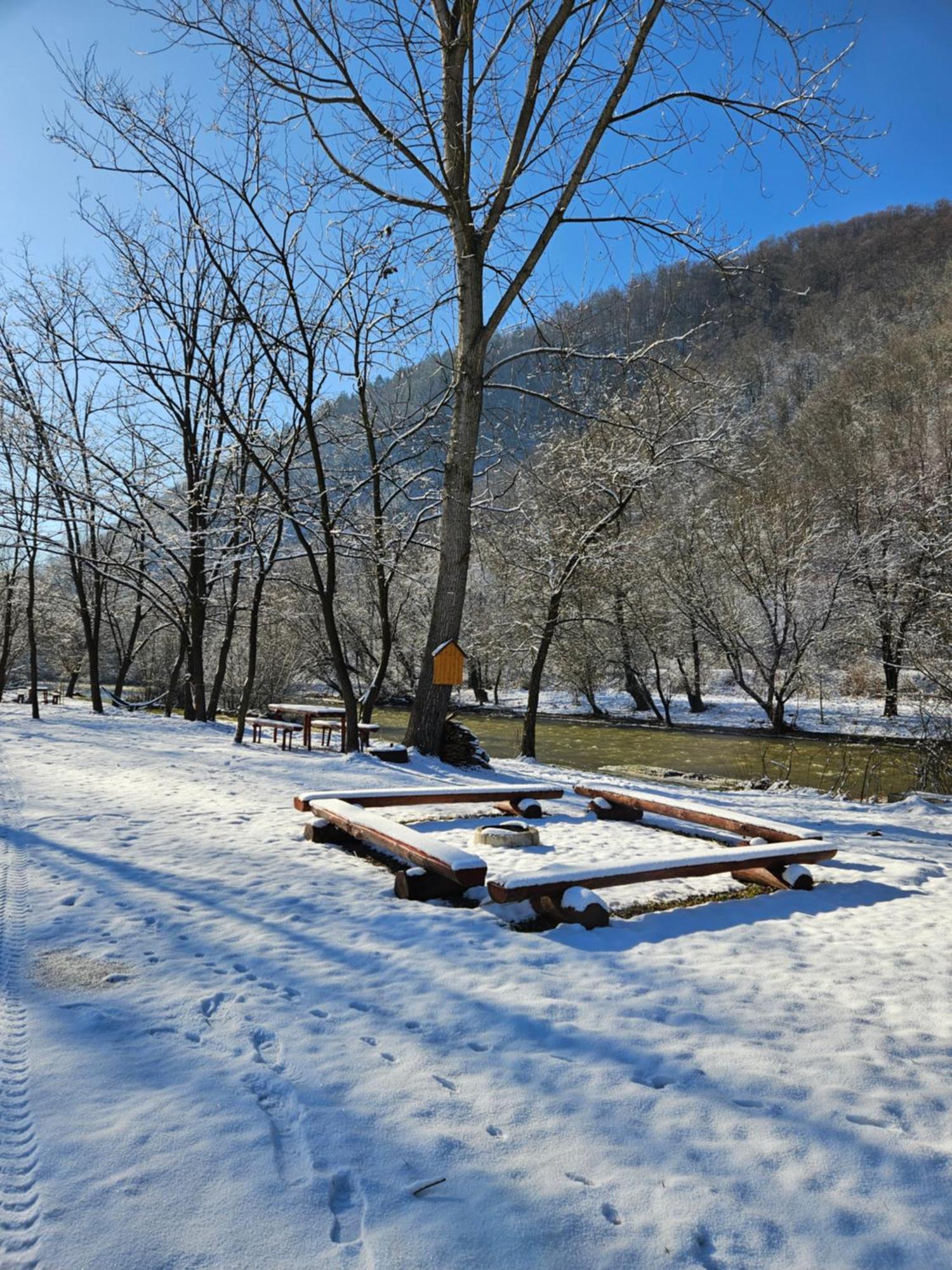 Casute Zavoi Bulz 빌라 외부 사진